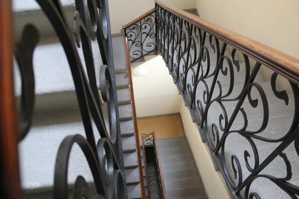 Via Rusconi 10 - Bymyhomeincomo Luaran gambar
